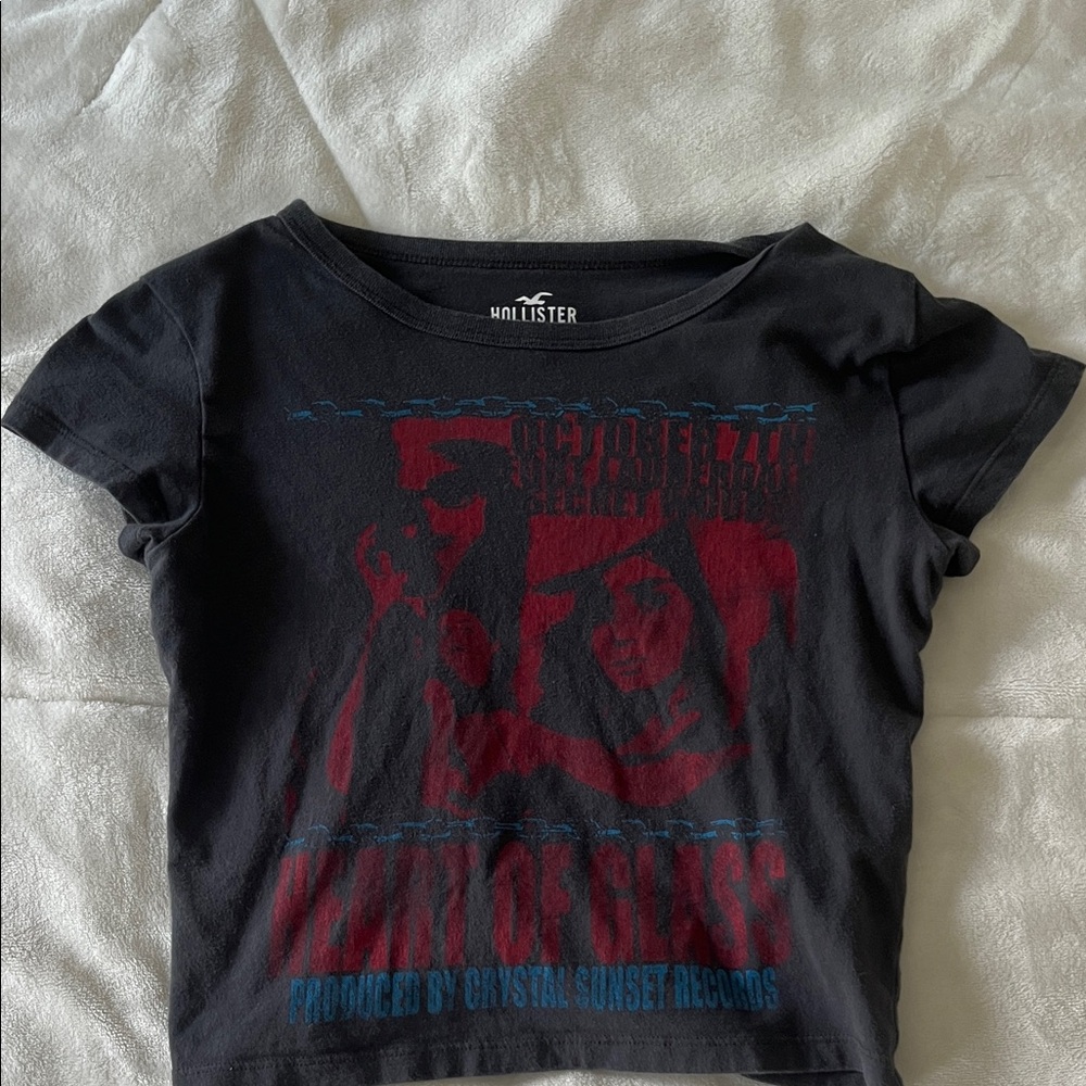 Hollister Black Graphic Tee